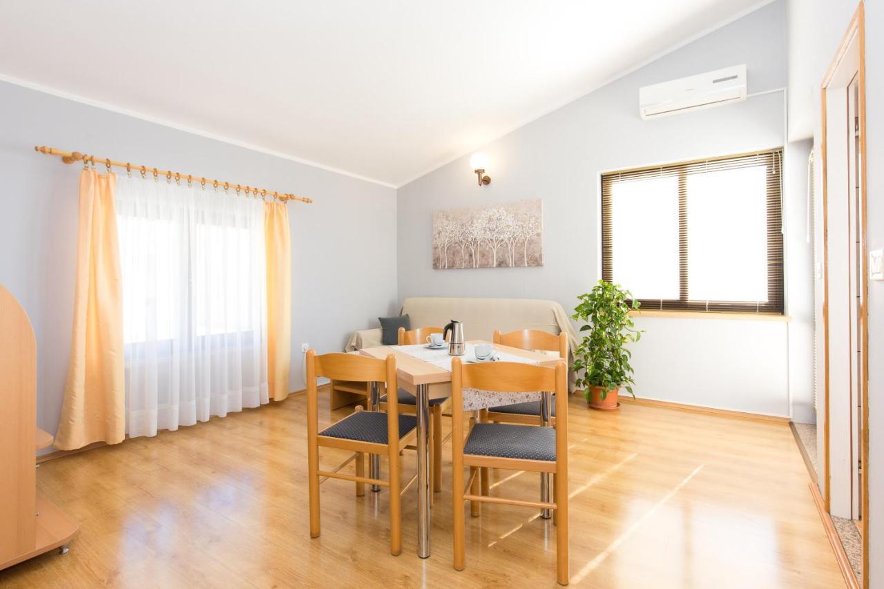 Villa Paradiso 普纳特 外观 照片