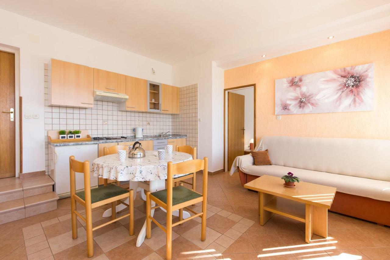 Villa Paradiso 普纳特 外观 照片